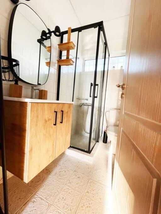 Apartamento Μαρούσι- Η Ηρεμία Των Β.Προαστίων Δίπλα Στο Κέντρο Atenas Exterior foto