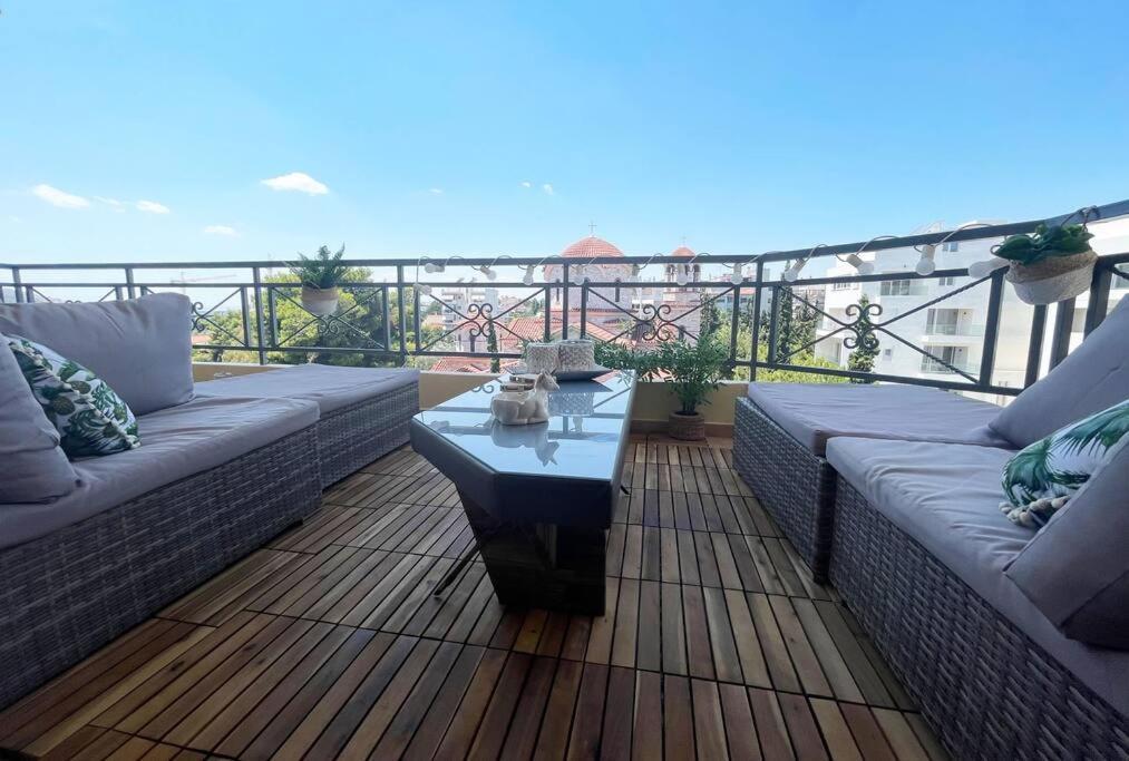 Apartamento Μαρούσι- Η Ηρεμία Των Β.Προαστίων Δίπλα Στο Κέντρο Atenas Exterior foto