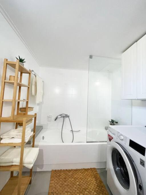 Apartamento Μαρούσι- Η Ηρεμία Των Β.Προαστίων Δίπλα Στο Κέντρο Atenas Exterior foto